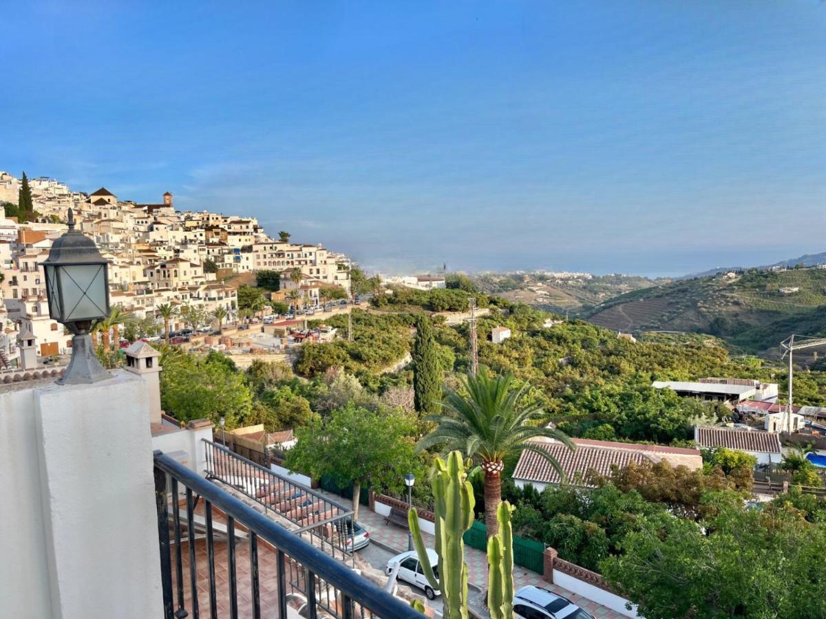 Casa La Aguanosa Con Piscina Y Vistas Al Mar Apartamento Frigiliana Exterior foto